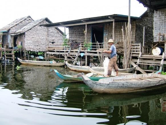 Tonle-Sap-village-flottant